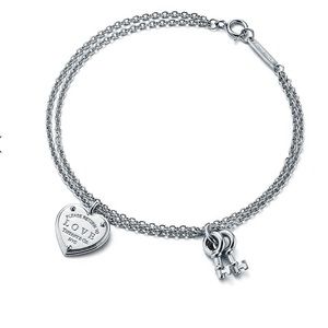 Tiffany’s love heart tag key bracelet